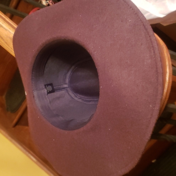 Women's Floppy Brim Fedora Hat - Picture 3 of 4